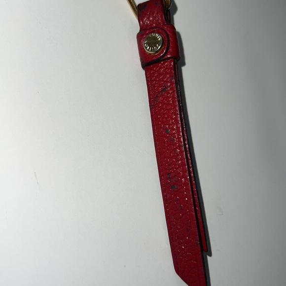 Louis Vuitton Red embossed monogram - Picture 16 of 17